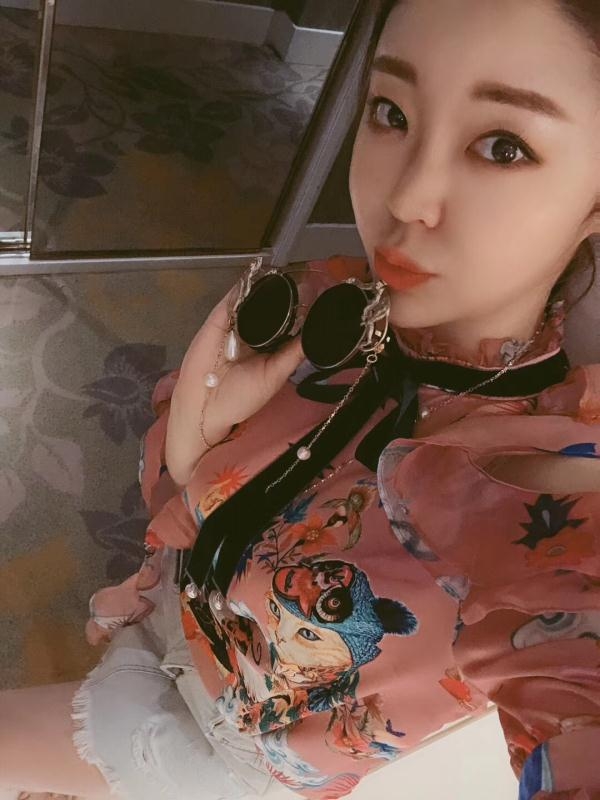 刚刚好的第五张照片--南昌闪婚服务中心