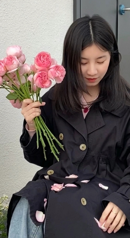 盐盐很甜的第二张照片--南昌闪婚服务中心