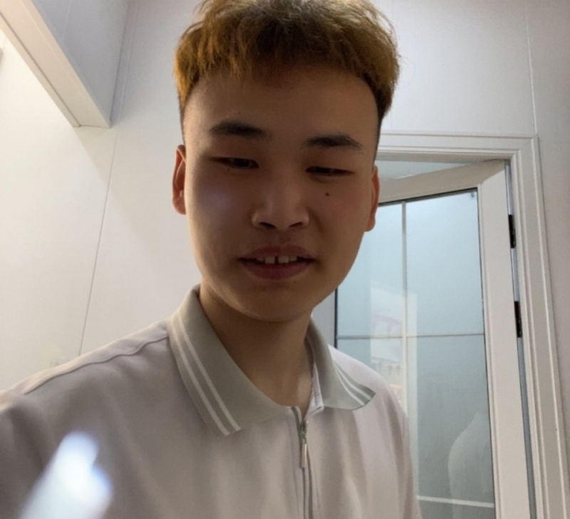 我爱大猪肘的第一张照片--南昌闪婚服务中心